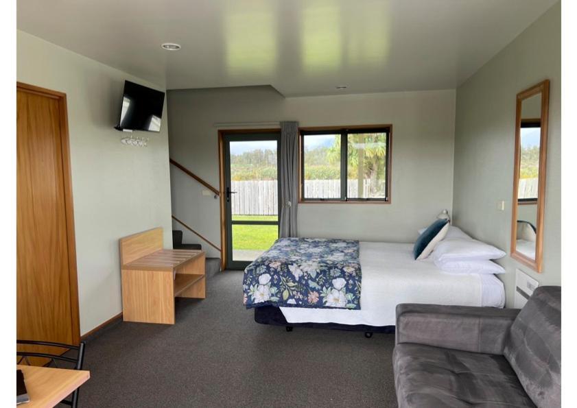 Haast Beach Motel Exterior foto